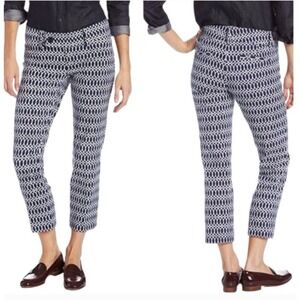 Lilly Pulitzer Size 8 Navy White Geometric Print Capri Pants Cropped